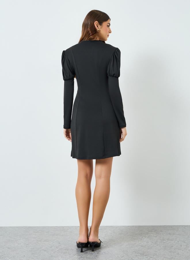 Styli Women Black Buttoned V-Neck Mini Dress - Image 4